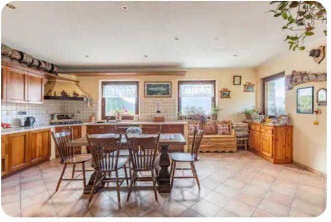 La Maison Rose Brissogne ภายนอก รูปภาพ